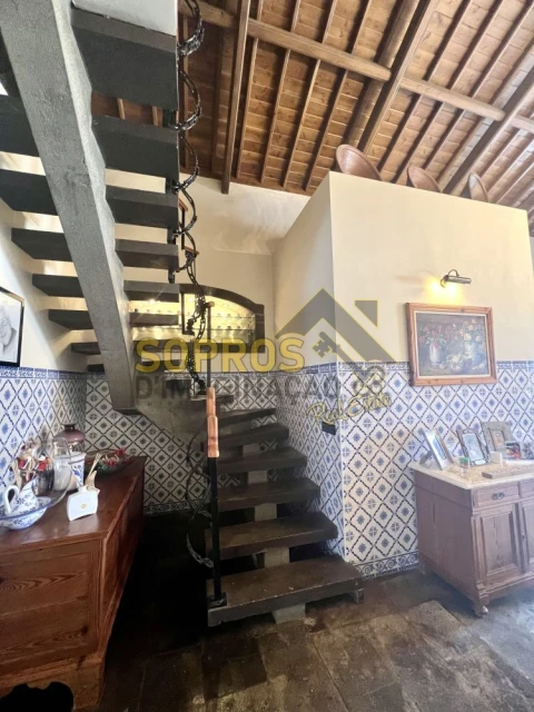 Moradia T3 para Venda em Angra (São Pedro)