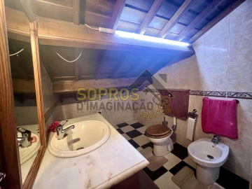 Moradia T3 para Venda em Angra (São Pedro)