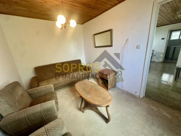 Moradia T3 para Venda em Doze Ribeiras