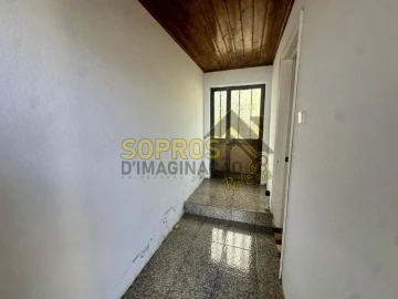 Moradia T3 para Venda em Doze Ribeiras