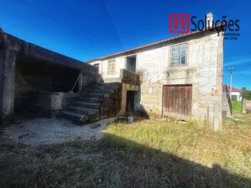 Moradia T3 para Venda em Freixedas