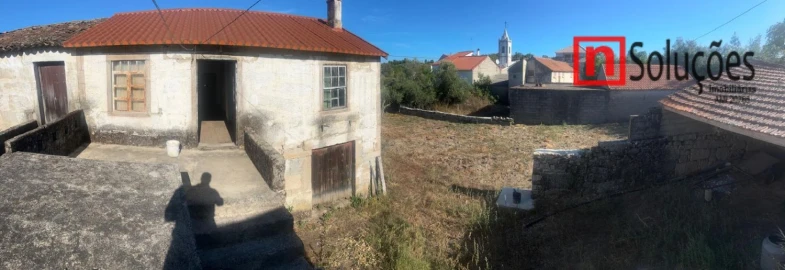 Moradia T3 para Venda em Freixedas