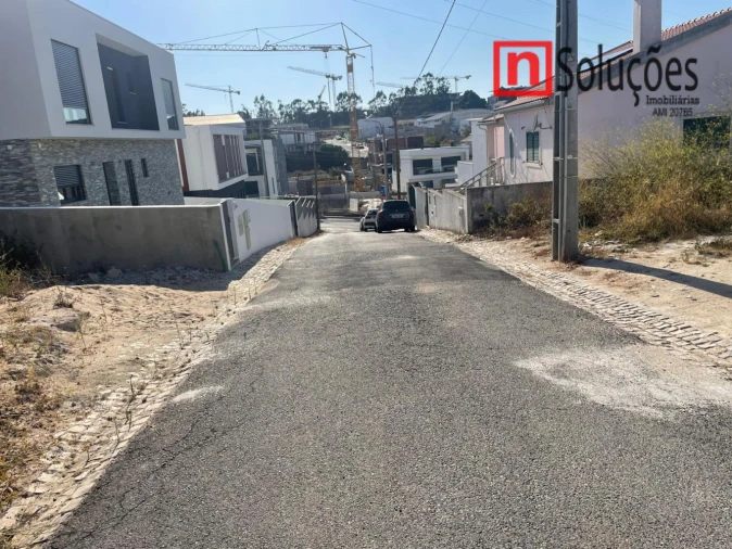 Terreno para Venda em Casal de Cambra Foto 10