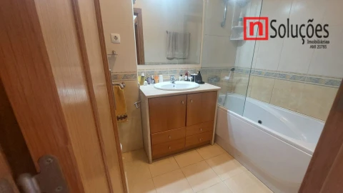 Apartamento T3 para Venda em Póvoa de Santa Iria e Forte da Casa