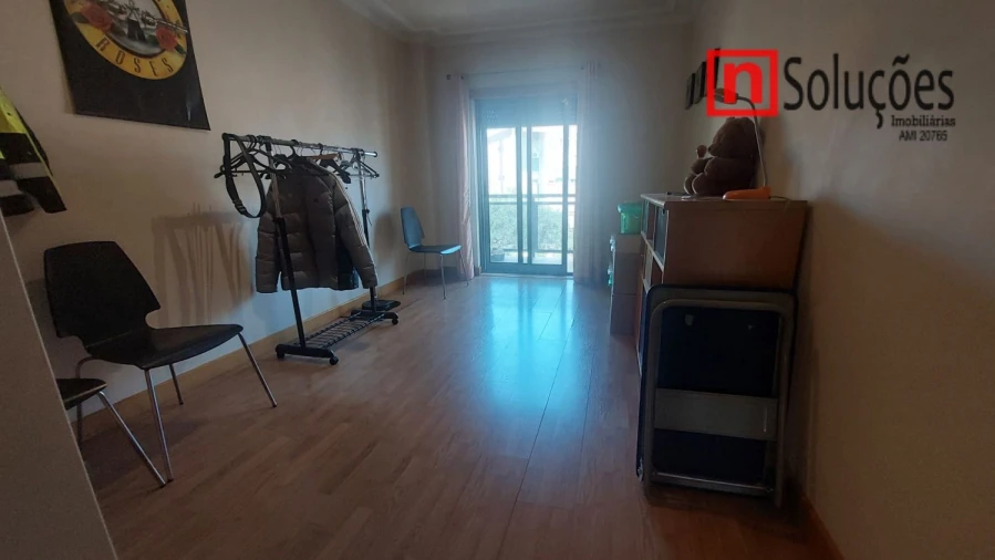 Apartamento T3 para Venda em Póvoa de Santa Iria e Forte da Casa Foto 13