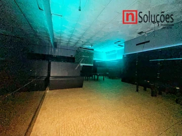 Loja para Venda em Póvoa de Santa Iria e Forte da Casa