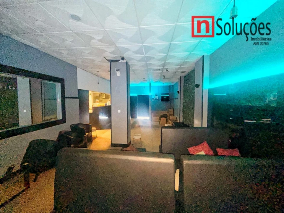 Loja para Venda em Póvoa de Santa Iria e Forte da Casa Foto 16