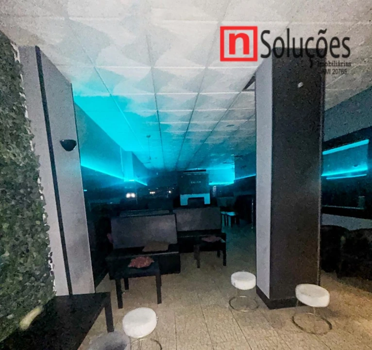 Loja para Venda em Póvoa de Santa Iria e Forte da Casa Foto 24