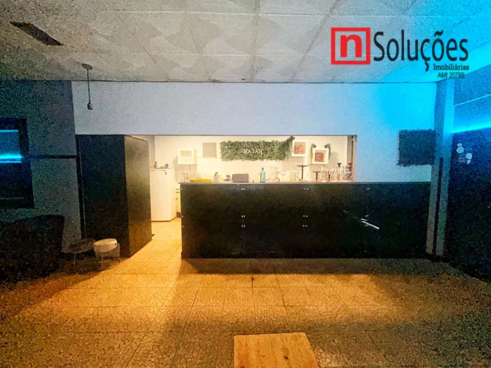 Loja para Venda em Póvoa de Santa Iria e Forte da Casa Foto 19