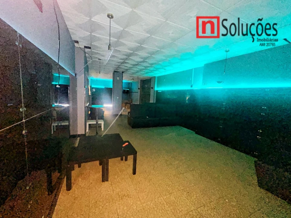 Loja para Venda em Póvoa de Santa Iria e Forte da Casa Foto 17