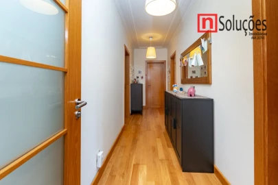 Apartamento T3 para Venda em Póvoa de Santa Iria e Forte da Casa