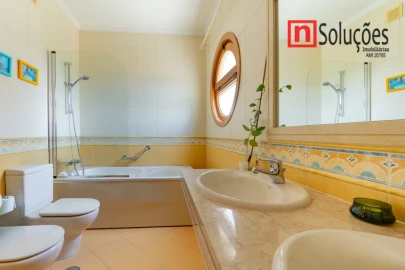 Apartamento T3 para Venda em Póvoa de Santa Iria e Forte da Casa