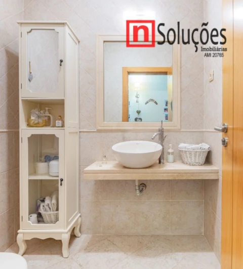 Apartamento T3 para Venda em Póvoa de Santa Iria e Forte da Casa