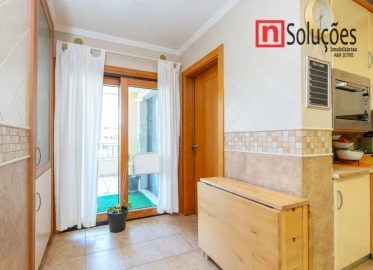 Apartamento T3 para Venda em Póvoa de Santa Iria e Forte da Casa