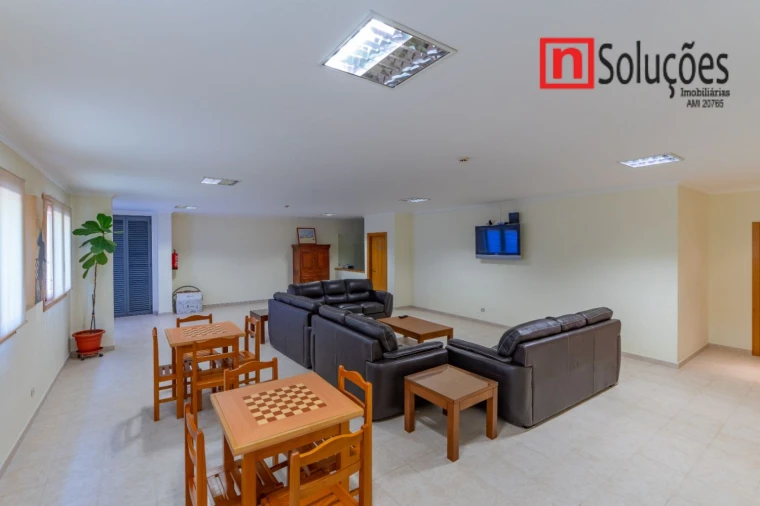 Apartamento T3 para Venda em Póvoa de Santa Iria e Forte da Casa Foto 34