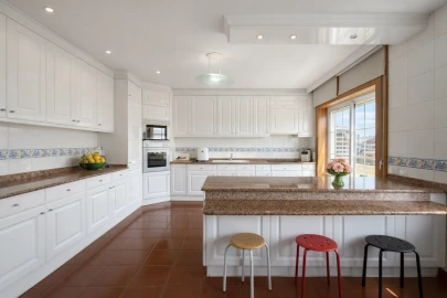 Apartamento T4 para Venda em Cidade da Maia