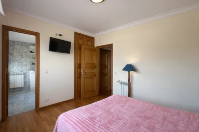 Apartamento T4 para Venda em Cidade da Maia