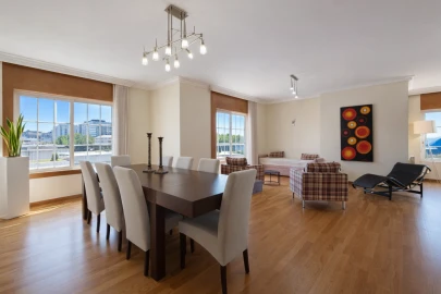 Apartamento T4 para Venda em Cidade da Maia
