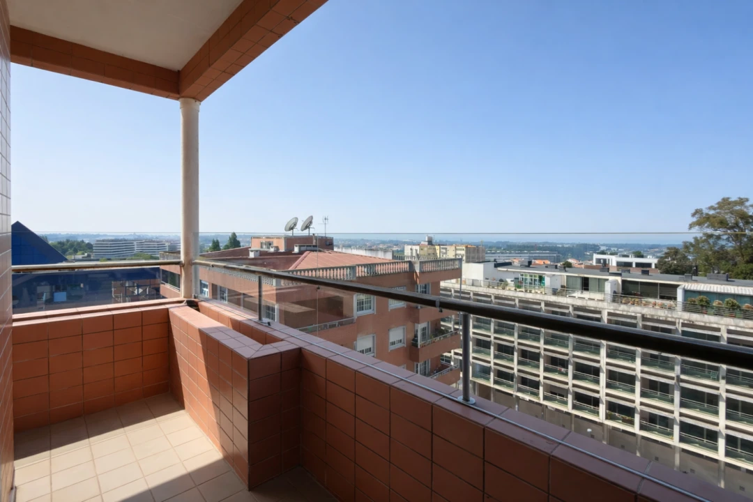 Apartamento T4 para Venda em Cidade da Maia Foto 35