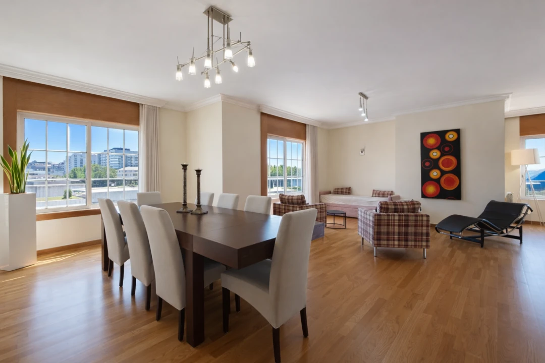 Apartamento T4 para Venda em Cidade da Maia Foto 9