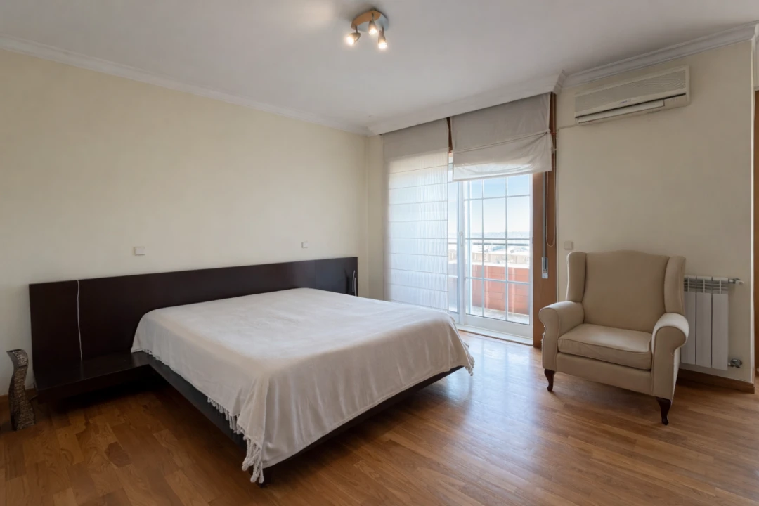Apartamento T4 para Venda em Cidade da Maia Foto 31