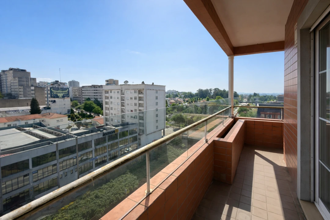 Apartamento T4 para Venda em Cidade da Maia Foto 16