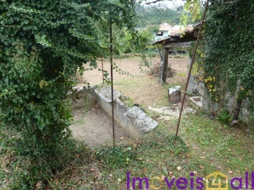 Quinta T0 para Venda em Ruivães e Campos