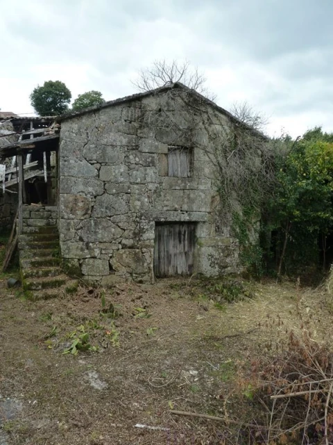 Quinta T0 para Venda em Ruivães e Campos