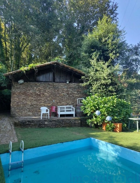 Terreno para Venda em Pinheiro da Bemposta, Travanca e Palmaz