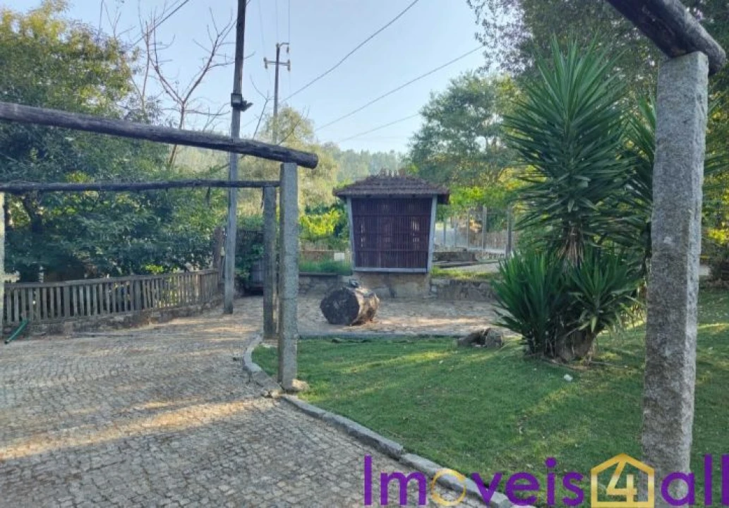 Terreno para Venda em Pinheiro da Bemposta, Travanca e Palmaz Foto 2