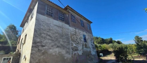 Quinta T8 para Venda em Adorigo