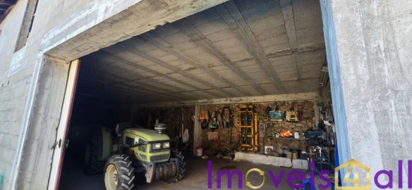 Quinta T8 para Venda em Adorigo