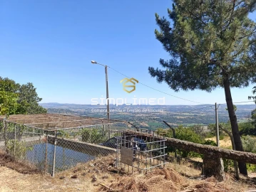 Quinta T2 para Venda em Orjais