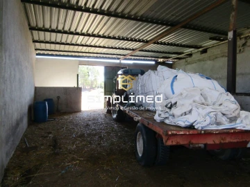 Quinta T0 para Venda em Orjais