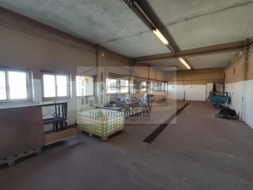 Loja para Venda em Santa Iria de Azoia, São João da Talha e Bobadela