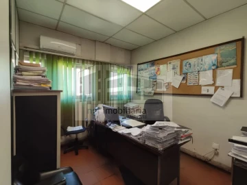 Loja para Venda em Santa Iria de Azoia, São João da Talha e Bobadela