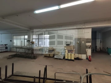 Loja para Venda em Santa Iria de Azoia, São João da Talha e Bobadela