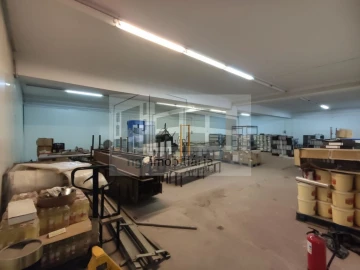 Loja para Venda em Santa Iria de Azoia, São João da Talha e Bobadela