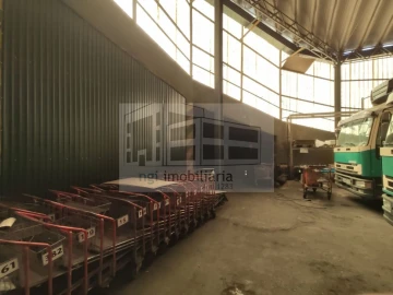 Loja para Venda em Santa Iria de Azoia, São João da Talha e Bobadela