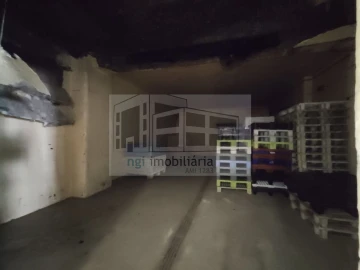 Loja para Venda em Santa Iria de Azoia, São João da Talha e Bobadela