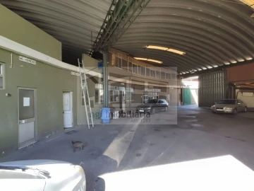 Loja para Venda em Santa Iria de Azoia, São João da Talha e Bobadela