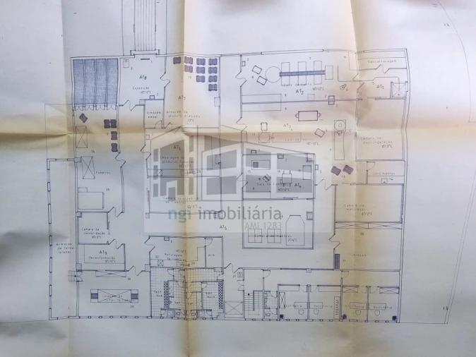 Loja para Venda em Santa Iria de Azoia, São João da Talha e Bobadela Foto 86