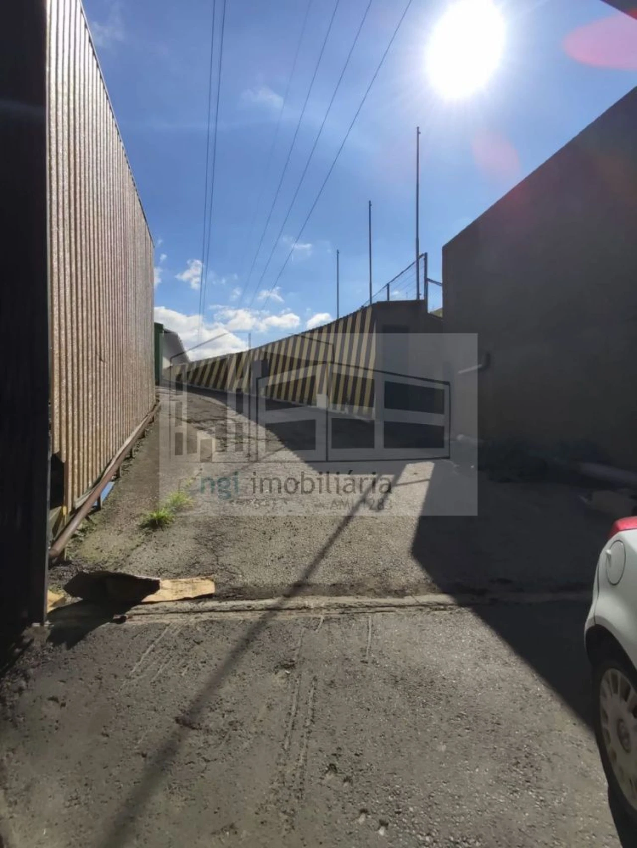 Loja para Venda em Santa Iria de Azoia, São João da Talha e Bobadela Foto 26