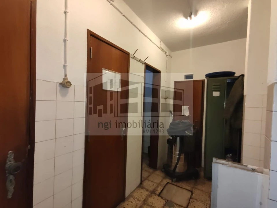 Loja para Venda em Santa Iria de Azoia, São João da Talha e Bobadela Foto 41