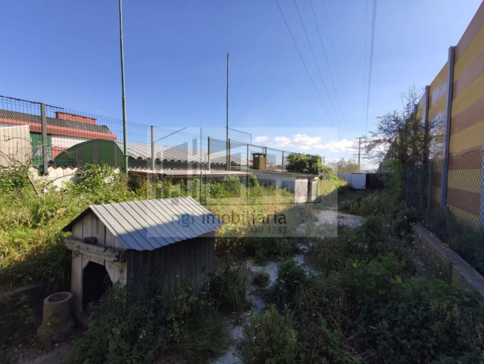 Loja para Venda em Santa Iria de Azoia, São João da Talha e Bobadela Foto 51