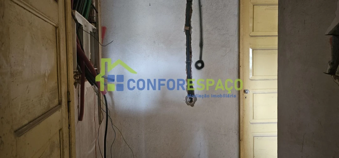 Apartamento T2 para Venda em Castelo Branco Foto 6