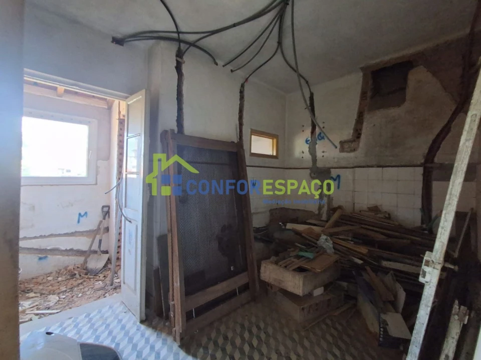 Apartamento T2 para Venda em Castelo Branco Foto 9