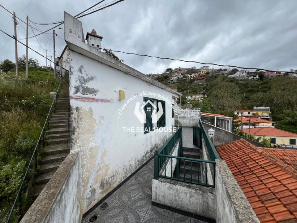 Moradia T2 para Venda em Santo Antonio Foto 2