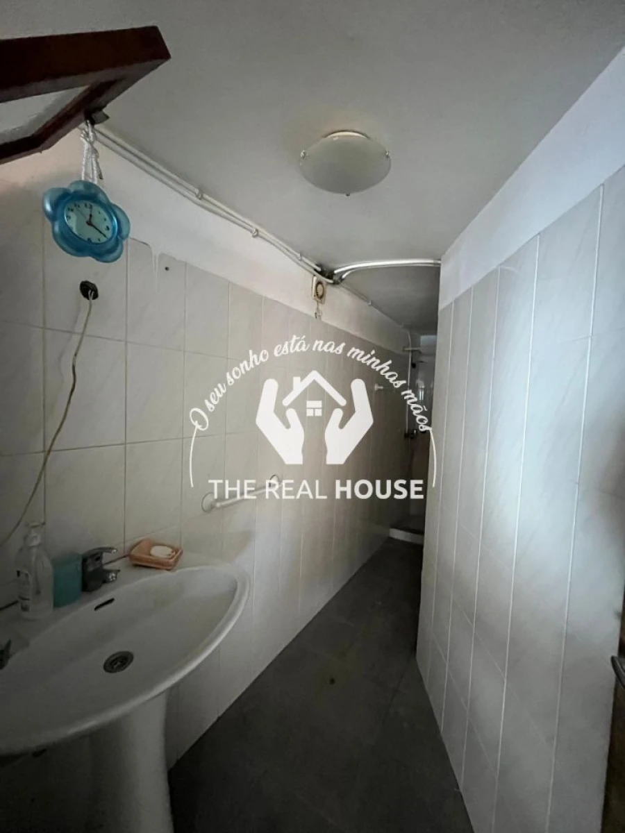 Moradia T2 para Venda em Santo Antonio Foto 12