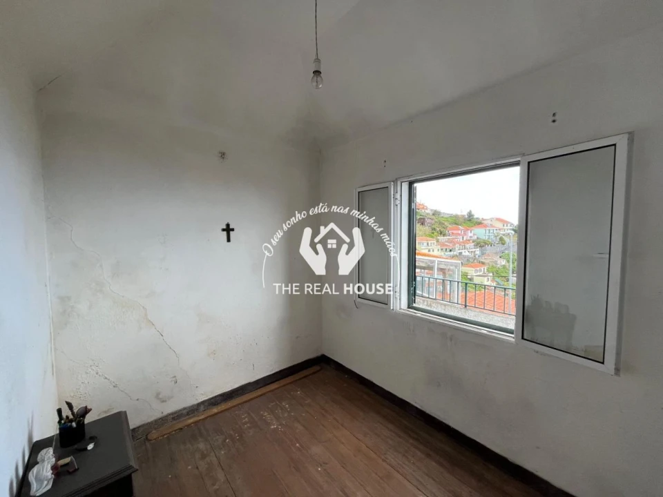 Moradia T2 para Venda em Santo Antonio Foto 20